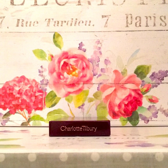 Charlotte Tillbury Darling Easy Eye Palette NWT 🎀 - Picture 10 of 10